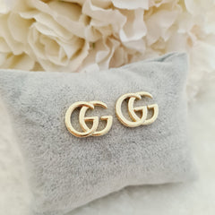 Big G LETTER GOLD STUD EARRINGS