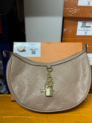 clover half moon with two straps