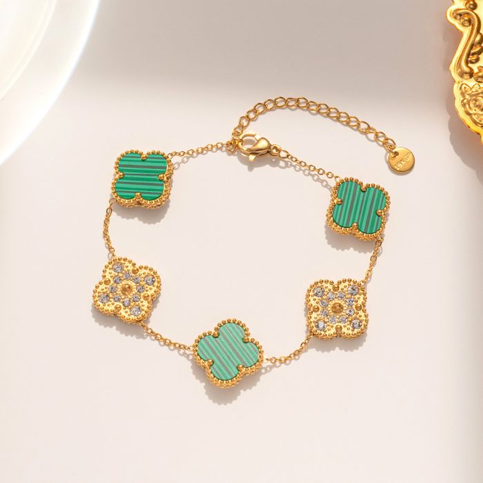 Four petals crystals bracelet in Gold/Green