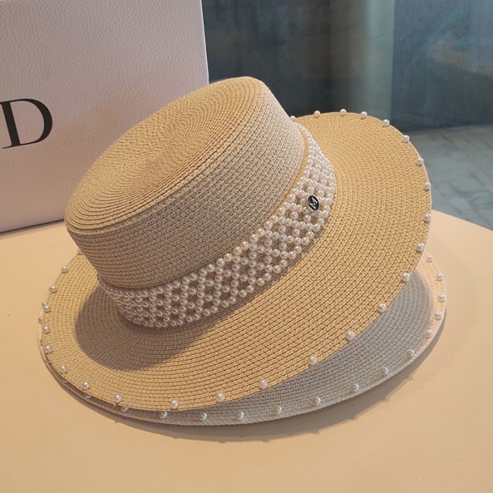 WA175 Straw beach hat with pearl band detail in Beige