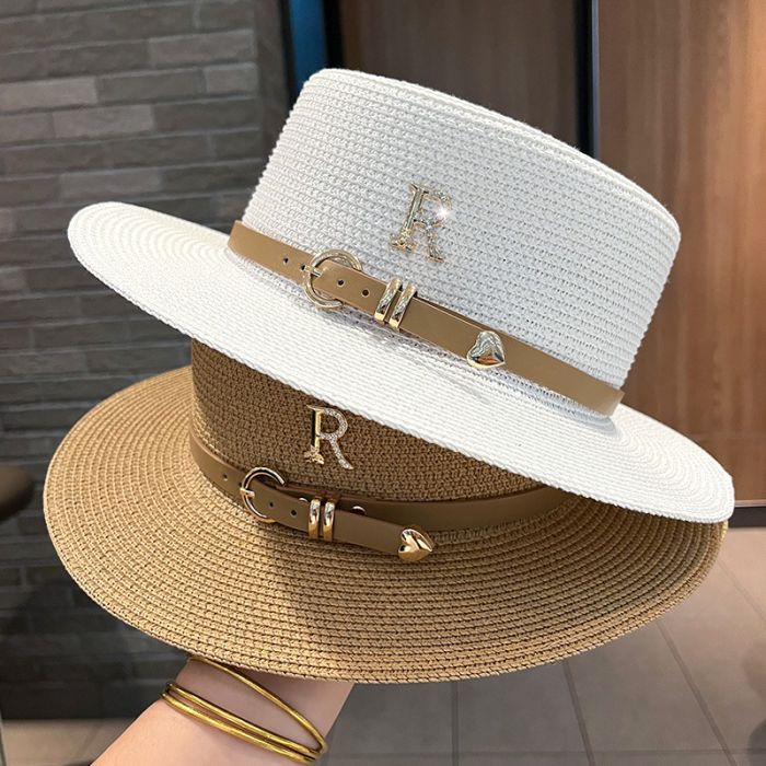 WA179 Letter R and strap straw hat in White