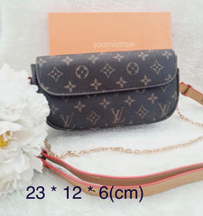 New ladies clover shoulder bag