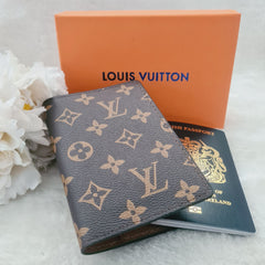 Passport covers with clover brown