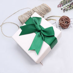 BAG002 small Jewellery gift box with bow detail in Baby Pink