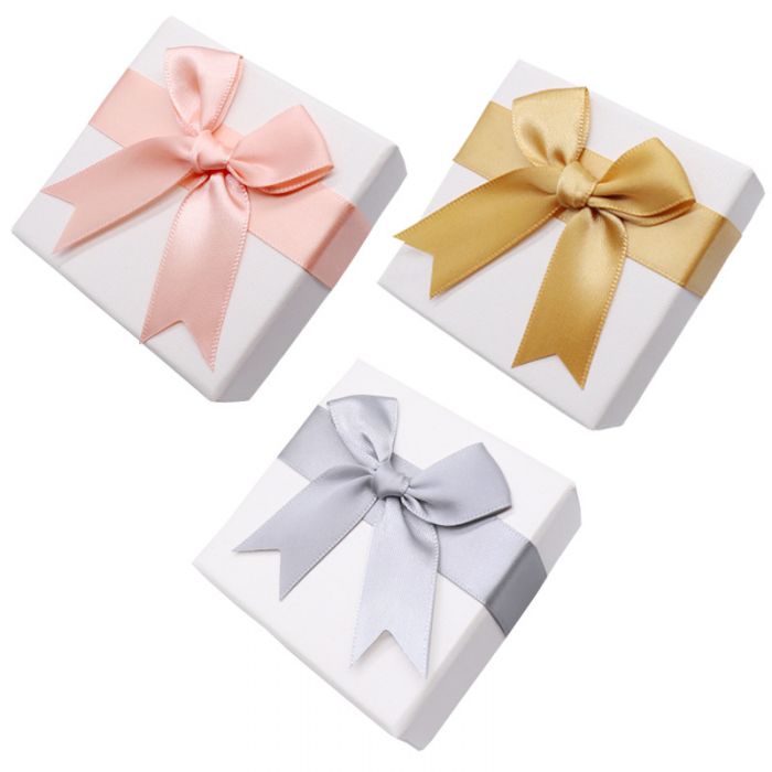 BAG002 small Jewellery gift box with bow detail in Nude