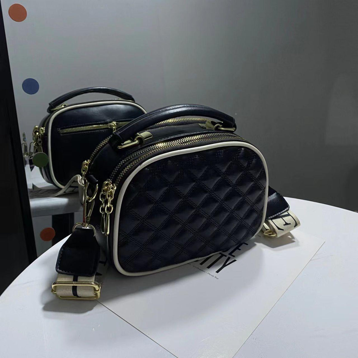 Ladies everyday crossbody bag