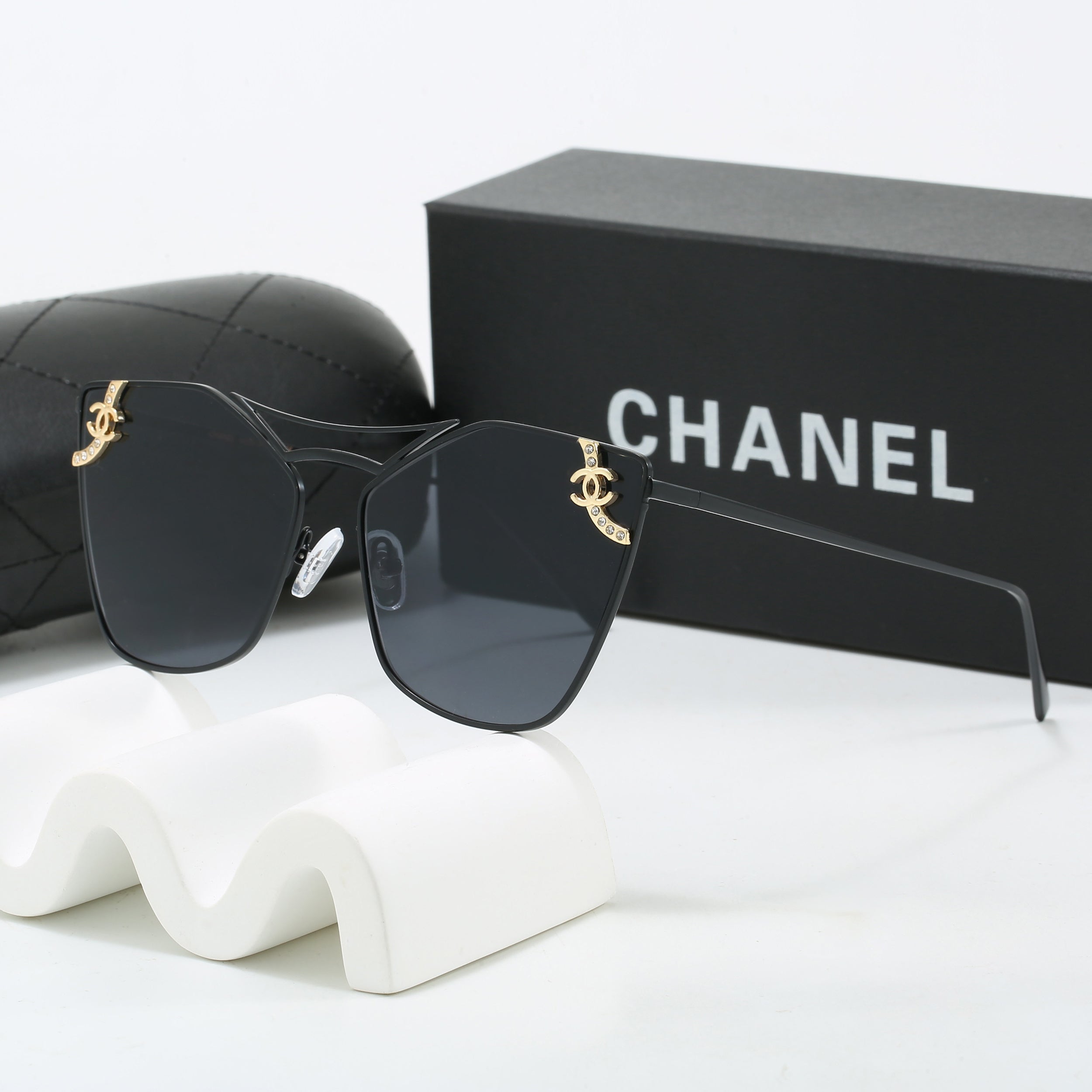 Cat eye ladies thin flame