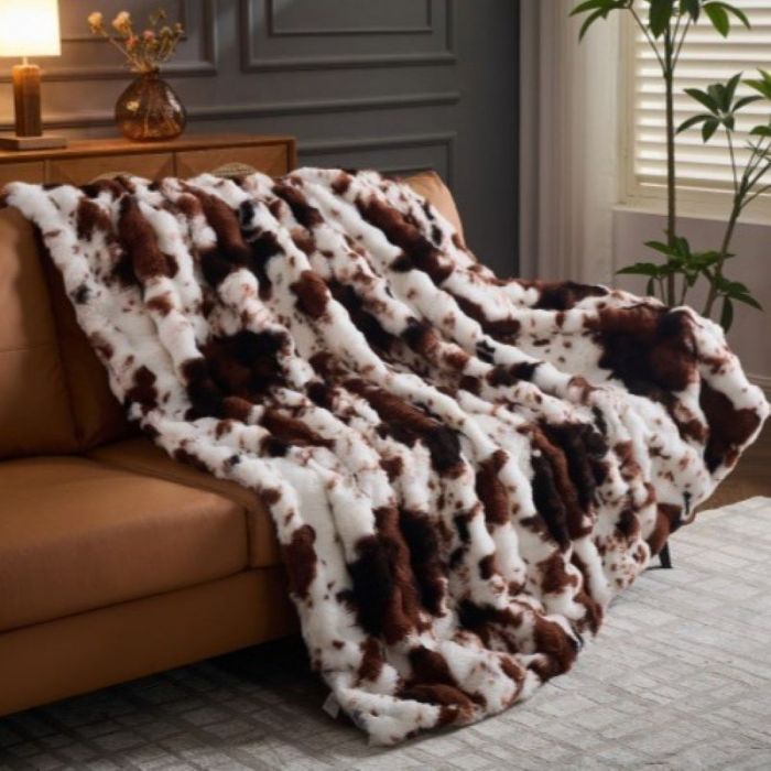 Faux Animal Print Throw in Brown/White (130cm*160cm) BLK018