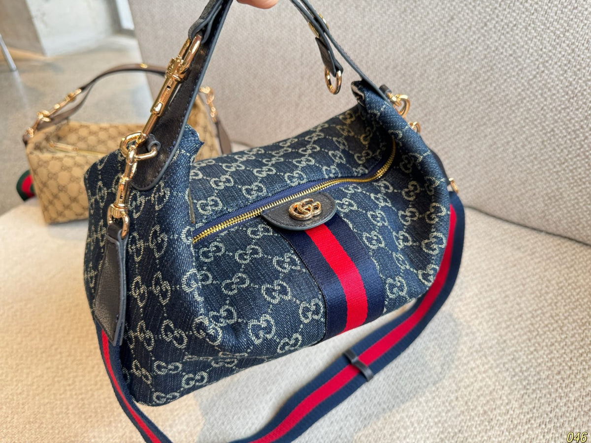 Women Red and green G bag preorder only