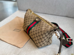 Women Red and green G bag preorder only