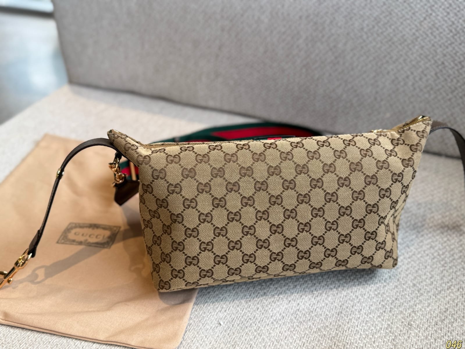 Women Red and green G bag preorder only