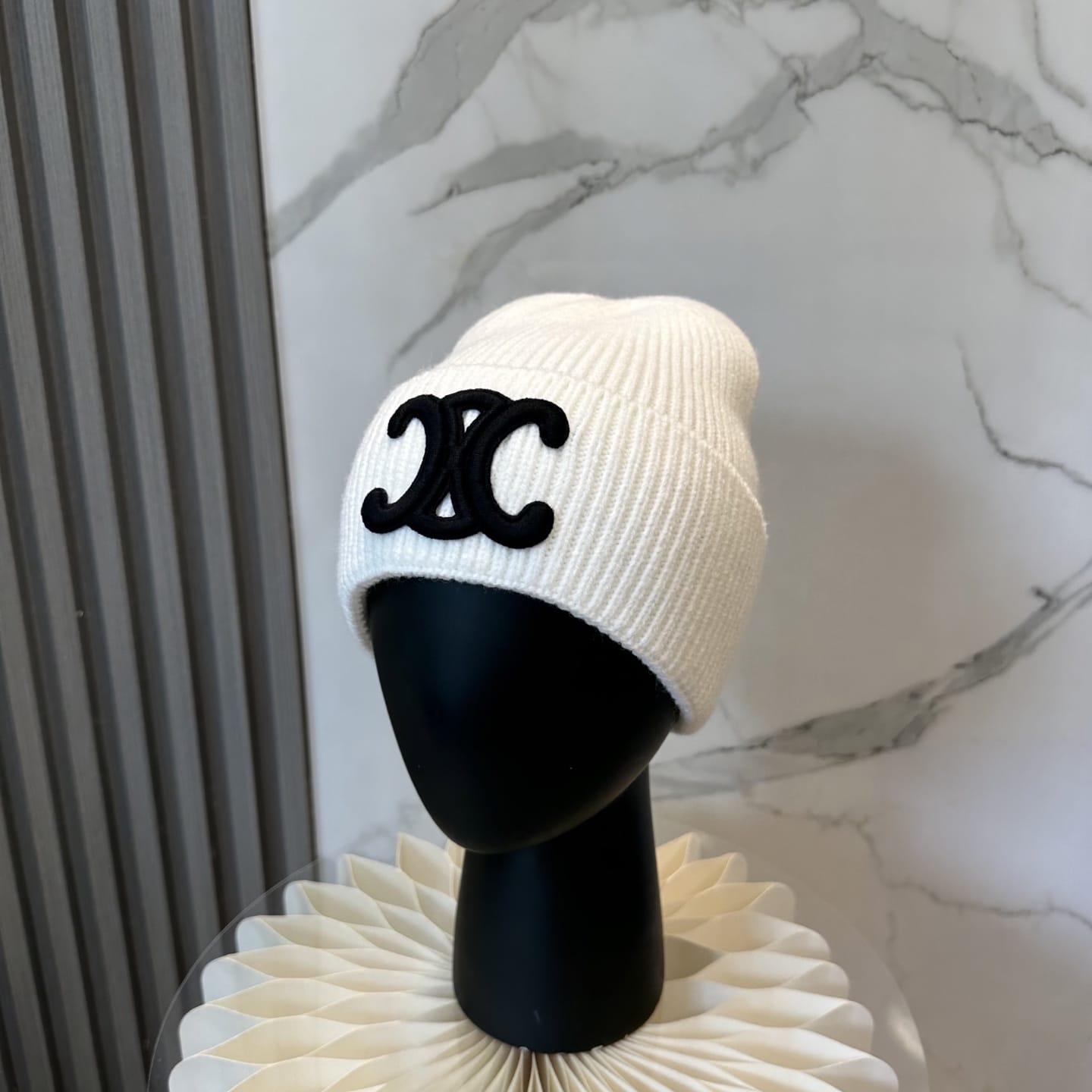 Winter Hats (Preorder ONLY 15days)  wait