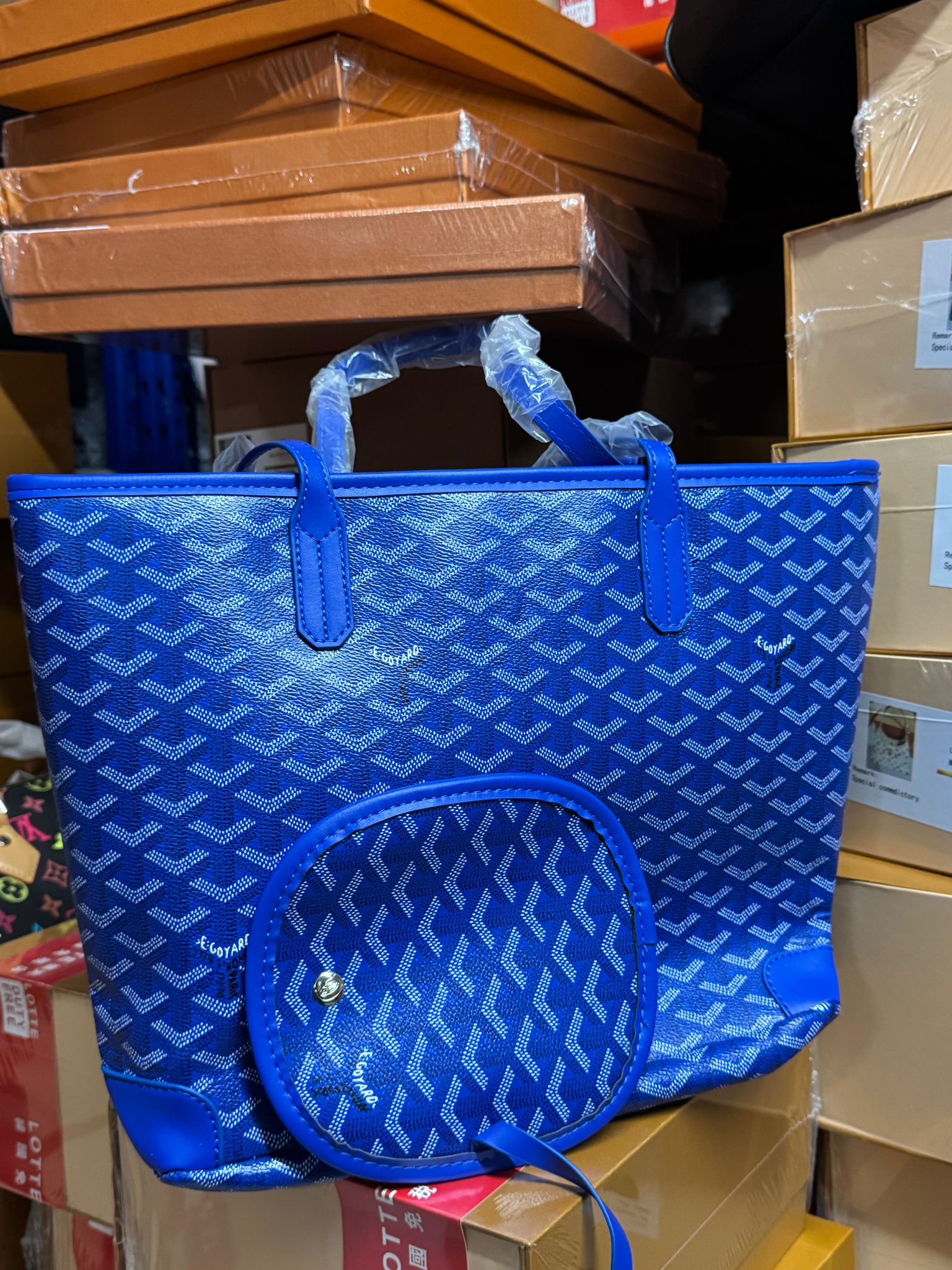 Women zipped G bag never-full