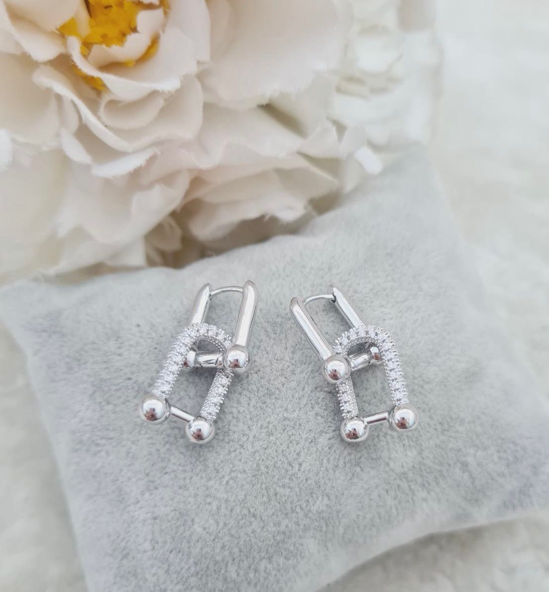 Tiffany necklace and earrings set