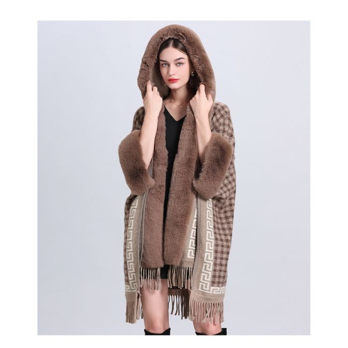 check and G print snuggling poncho in dark Brown