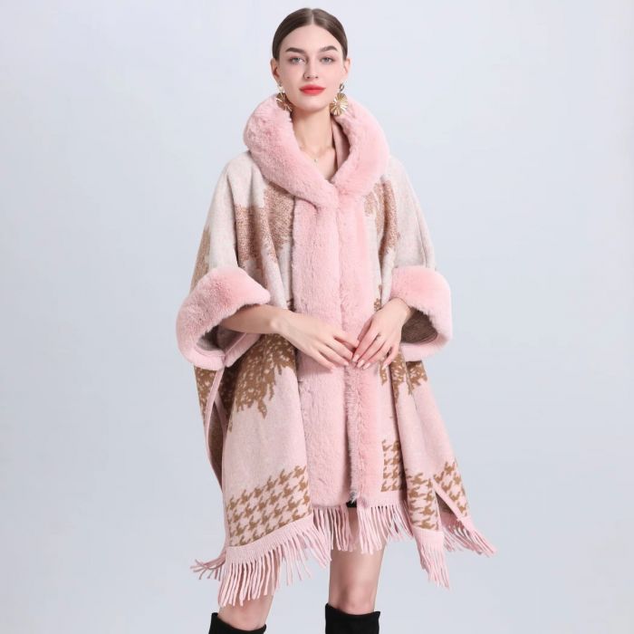 Dogtooth mix super snuggling poncho in Baby Pink