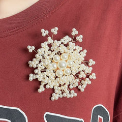 Elegant Pearl Flower Brooch in Ivory 1576