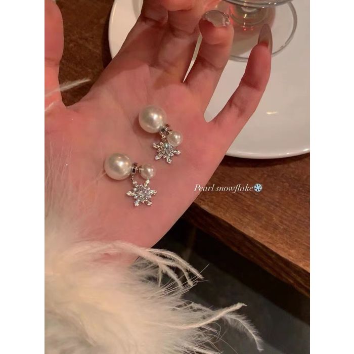 EUR424 Ivory pearl