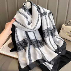 TT271 Lace print satin scarf in Black/White